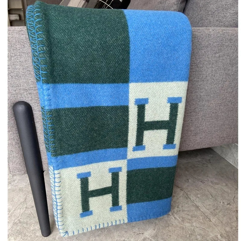 Wool H Letter Wool Blanket Winter