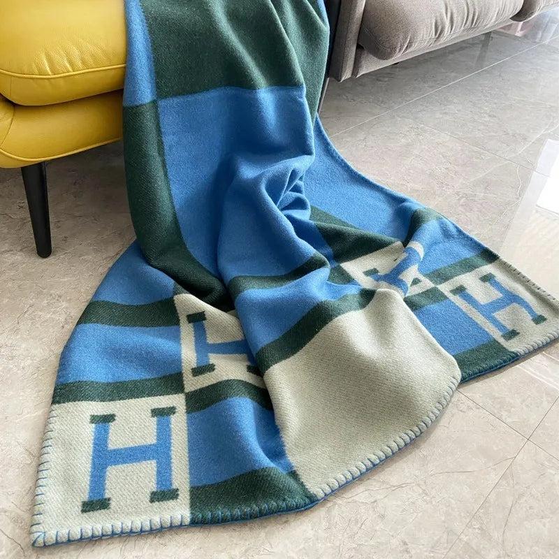 Wool H Letter Wool Blanket Winter